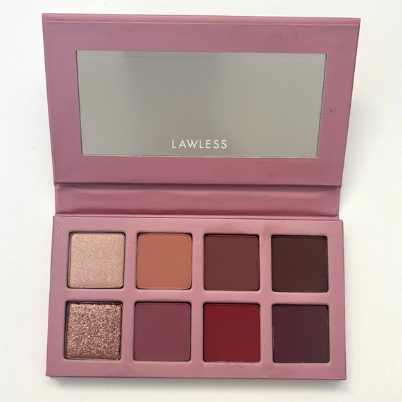 LAWLESS Eyeshadow Palette - The Baby One TALC FREE - Picture 1 of 9